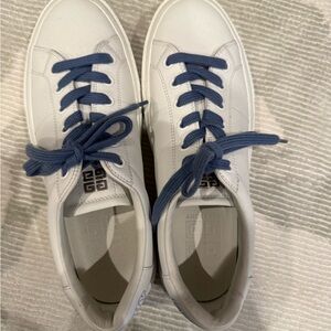 Givenchy Women's Sneakers in White with Navy Laces